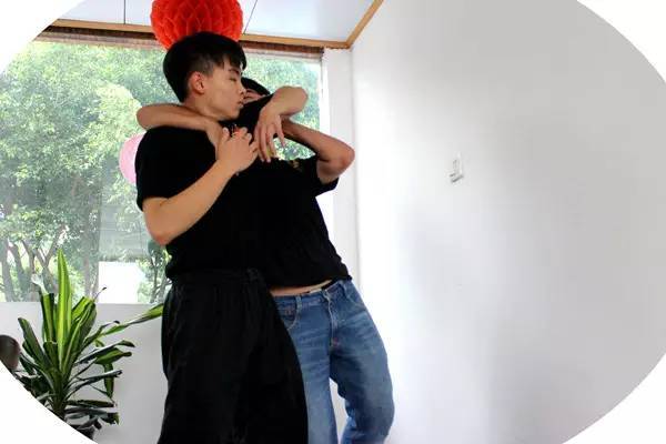 教你如何防身自衛